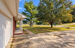 155 Davis Rd, Campbellsville, KY 42718