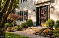 11 Mohican Drive, Middletown, NJ 07748