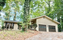 120 Wilhelmina Drive, Ellenwood, GA 30294