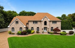 15 Teal Crescent, Great River, NY 11739