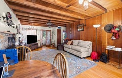 964 Chateau Drive, Crestline, CA 92325