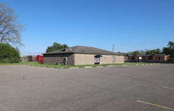 3525 E Court Street, Flint, MI 48506
