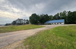 5032 HWY 84 WEST, Laurel, MS 39443