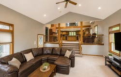14 Shasta Drive, Londonderry, NH 03053