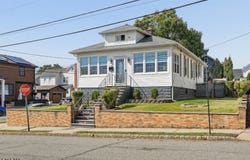33 Adelaide St, Belleville Twp., NJ 07109-2256