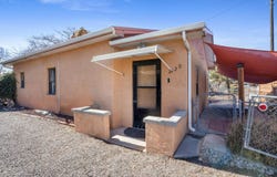 220 San Andres Avenue NW, Albuquerque, NM 87107