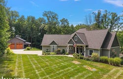 877 Cody Drive, Dexter, MI 48130