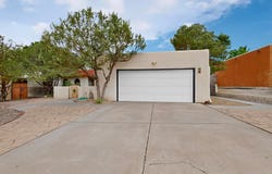 9919 Academy Knolls Drive NE, Albuquerque, NM 87111