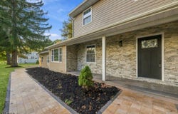 68 Johnson Dr, Montgomery Twp., NJ 08502-5127