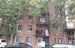 724 E 221st Street, Bronx, NY 10467