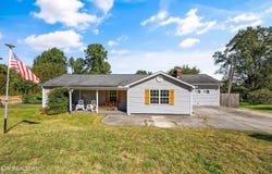 4300 Browder Hollow Rd, Lenoir City, TN 37771