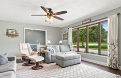 848 SE Baldwin RD, Topeka, KS 66607