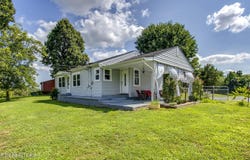 747 E Evans St, Rockwood, TN 37854