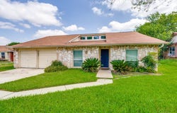 3513 Cliffside Drive, Schertz, TX 78108