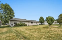 53 Westbrook Drive, Bloomer, WI 54724
