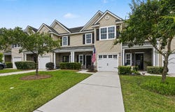1064 Bennington Drive, Charleston, SC 29492
