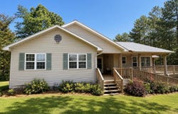2903 Hunter Road, Thaxton, MS 38871