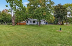 727 Tanglewood Drive, Shoreview, MN 55126