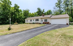 16 Sunnybrook Road, Scituate, RI 02857