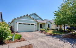 2663 BAINES Blvd, Hubbard, OR 97032