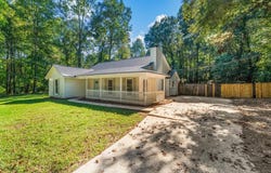 21 Dogwood Court, Smiths Station, AL 36877