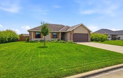 710 W Lexington Circle, Clever, MO 65631