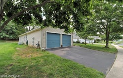 9 Ridgemont Lane, Whiting, NJ 08759