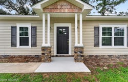 35 Creek Drive, Douglas, GA 31533