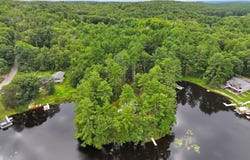 99 Lakeshore Drive, Spencer, MA 01562