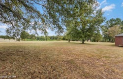 1000 Glendale Road, Henderson, TN 38340