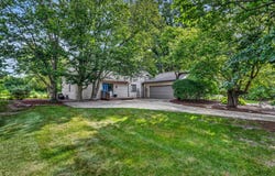820 Dodds Drive, Champaign, IL 61820