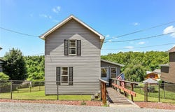 8018 Hayward Street, Hempfield Twp, PA 15691