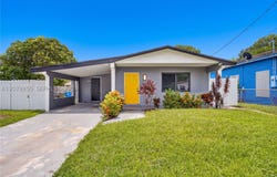 5724 SW 18th St, West Park, FL 33023