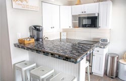3938 Surfside Boulevard, Corpus Christi, TX 78402