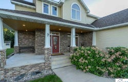113 Oak Marsh Drive, Mankato, MN 56001