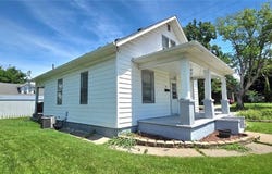 1527 Swanwick Street, Chester, IL 62233