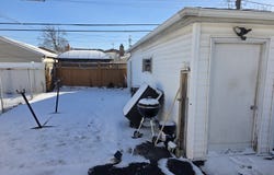 4241 Ruby Street, Schiller Park, IL 60176