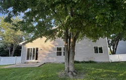 2001 Gray Hawk Drive, Plainfield, IL 60586