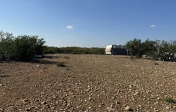 1588 PR 1688 FOUR X RD, Moore, TX 78057