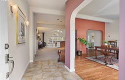 100 CHERRY HILL Dr, Mosier, OR 97040