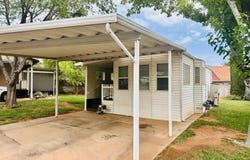 180 N 1100 E, Washington, UT 84780