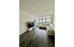 7441 Wayne Ave, Miami Beach, FL 33141