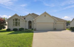 103 Matthew Cove, Auburn, IN 46706-1103