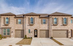 1118 Queensdown Way, Forney, TX 75126
