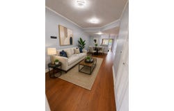 77 E 4th St, Hialeah, FL 33010