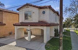 730 K Street, Bakersfield, CA 93304