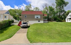 3194 Ridgeway Dr, South Park, PA 15129