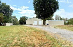 207 Old Salem Road, Licking, MO 65542