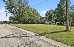 Maple Lane, Smithville, MO 64089