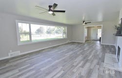 520 E Logan, Caldwell, ID 83605